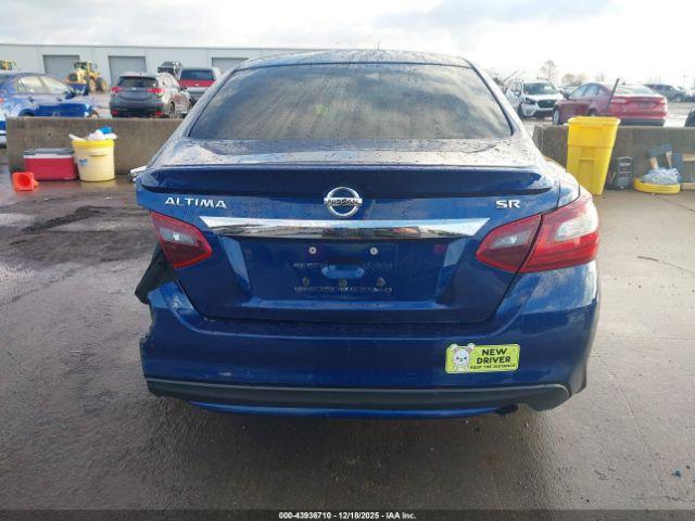 Nissan Altima 2.5 Sr Image 16
