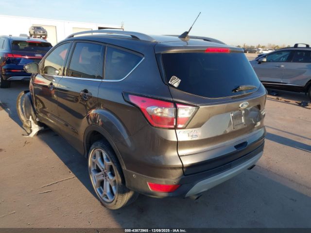 Ford Escape Titanium Image 11