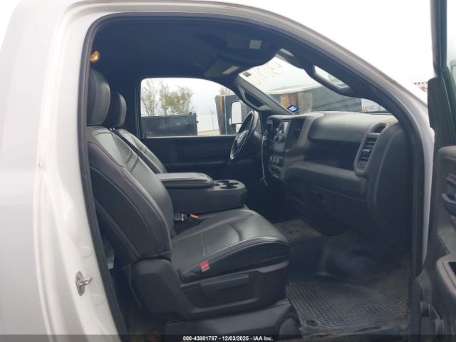 Ram 4500 Tradesman Image 9