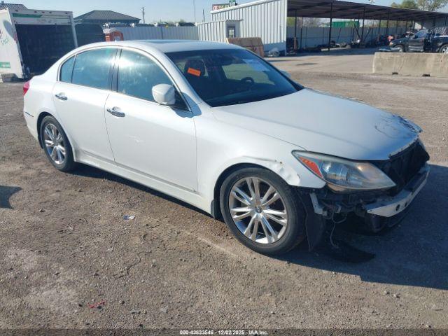  Salvage Hyundai Genesis