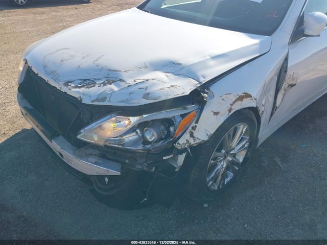 Hyundai Genesis 3.8 Image 6