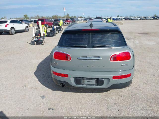 MINI Clubman Cooper Image 10