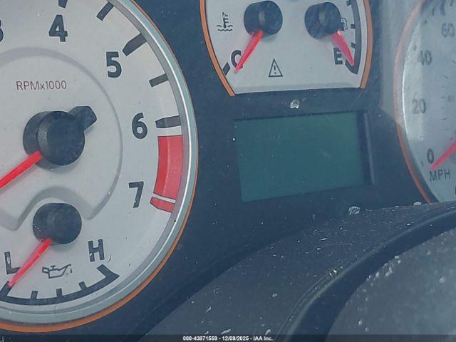 Nissan Titan Pro-4x Image 5