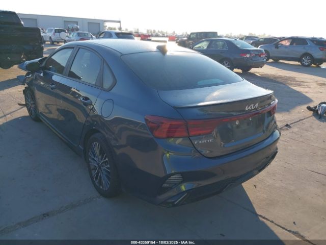 Kia Forte Gt-line Image 2