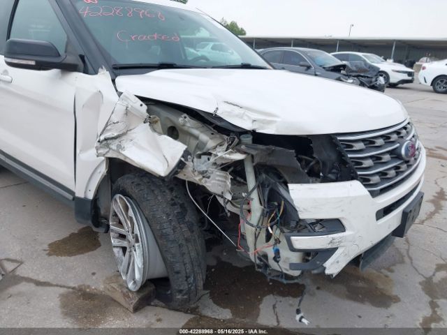 Ford Explorer Xlt Image 12