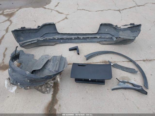 Ford Explorer Xlt Image 16