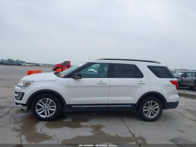 Ford Explorer Xlt Image 9