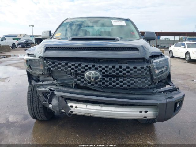 Toyota Tundra Sr5 Image 4