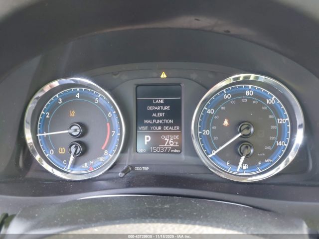 Toyota Corolla Le Image 16