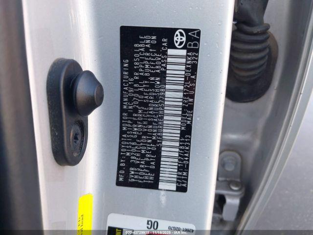 Toyota Corolla Le Image 9