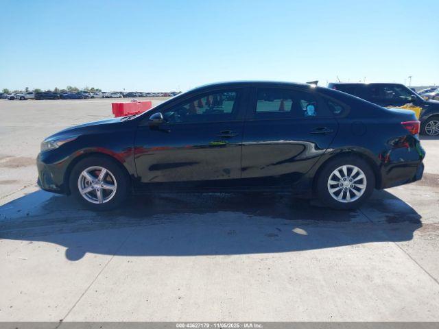 Kia Forte Lx Image 13