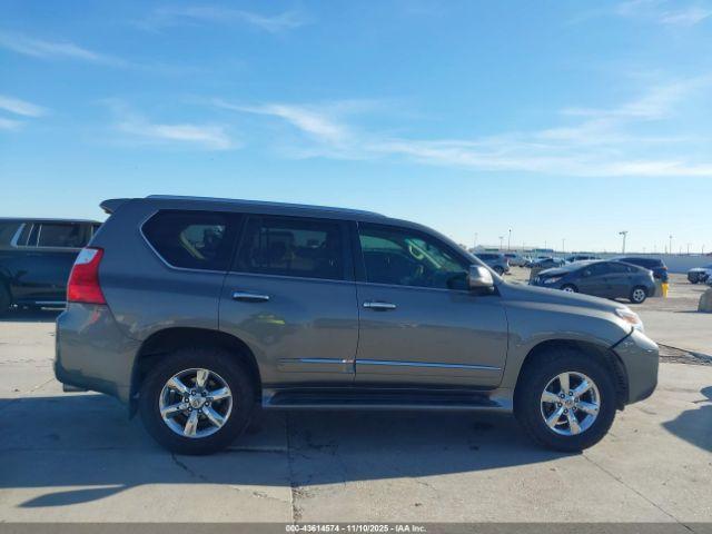 Lexus Gx Premium Image 18