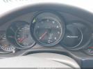 Porsche Panamera 4 Image 16