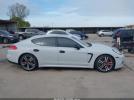 Porsche Panamera 4 Image 6