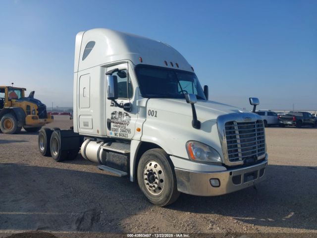 Freightliner Cascadia 125 Image 1