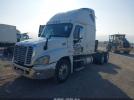 Freightliner Cascadia 125 Image 10