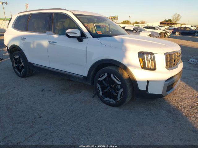  Salvage Kia Telluride
