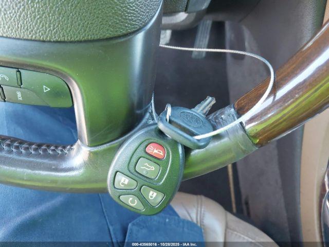 Buick Enclave Premium Image 17