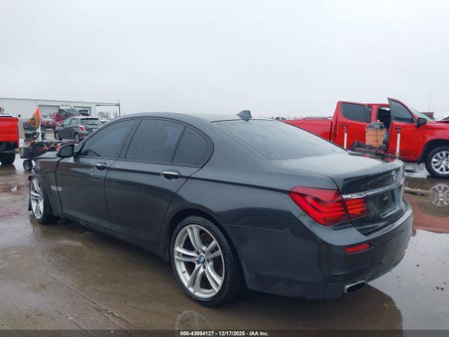 BMW 7 Series Image 6