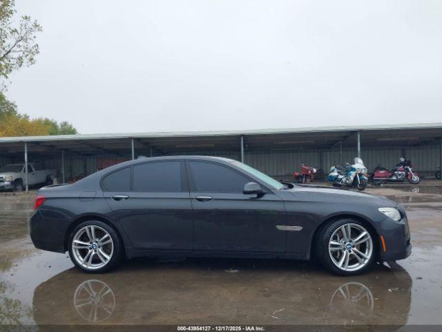 BMW 7 Series Image 17