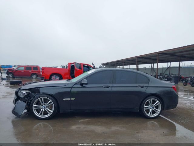 BMW 7 Series Image 12