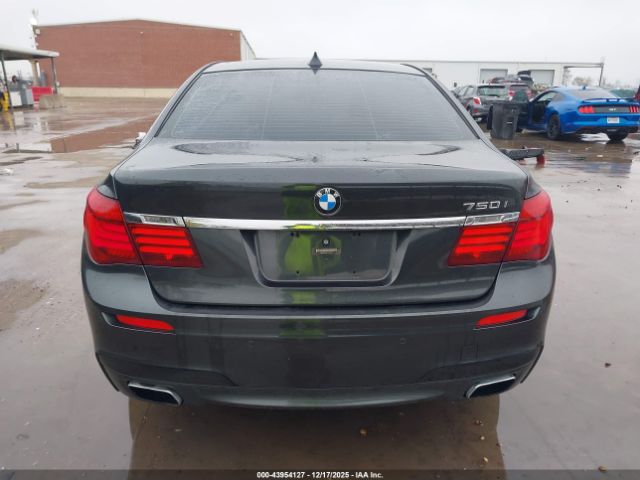 BMW 7 Series Image 14