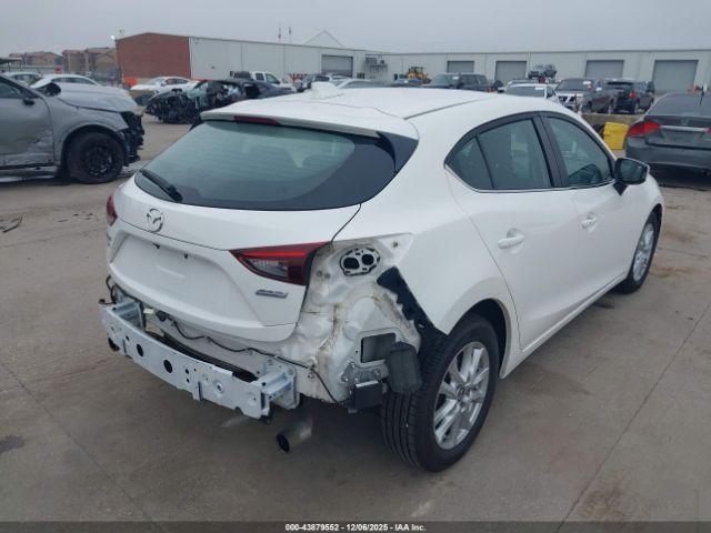 Mazda Mazda3 I Grand Touring Image 2