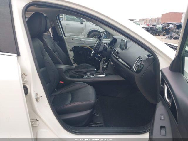 Mazda Mazda3 I Grand Touring Image 16