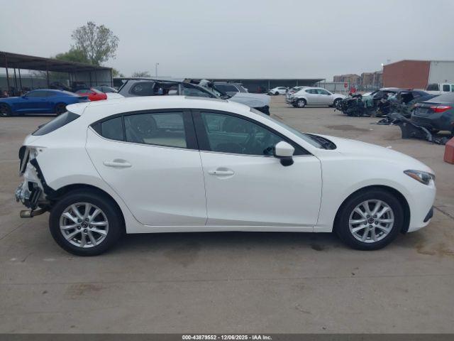 Mazda Mazda3 I Grand Touring Image 11