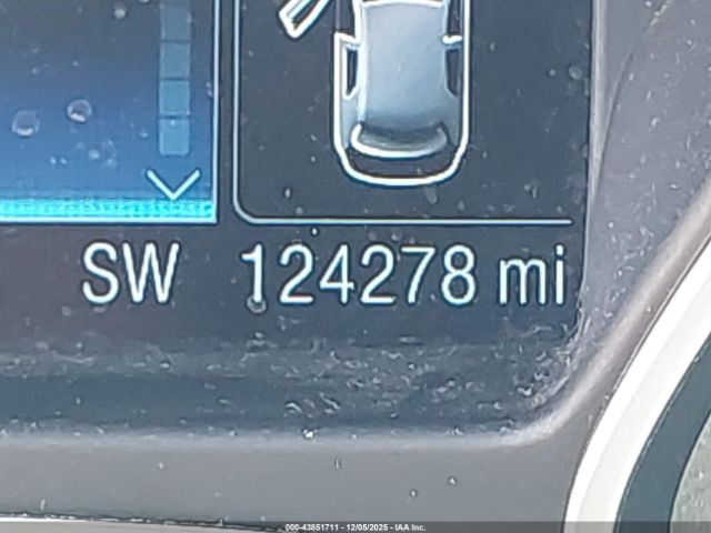 Ford Escape Titanium Image 4