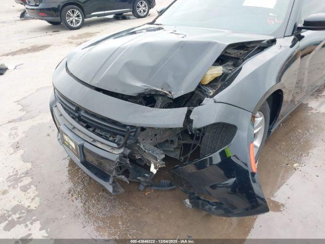 Dodge Charger Sxt Image 8