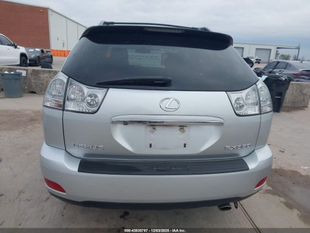 Lexus RX Image 14