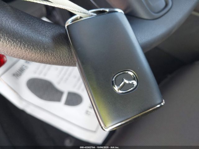 Mazda Mazda3 2.5 S Image 9