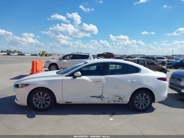 Mazda Mazda3 2.5 S Image 15