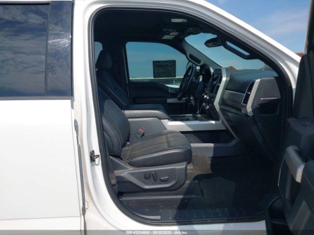 Ford F-450 Lariat Image 17