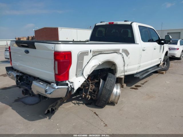 Ford F-450 Lariat Image 10