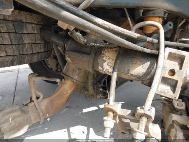 Ford F-450 Lariat Image 15