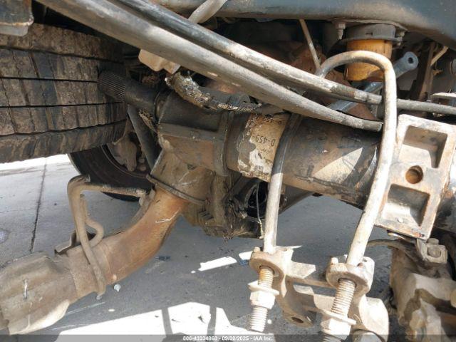 Ford F-450 Lariat Image 15