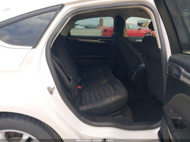 Ford Fusion Se Image 3