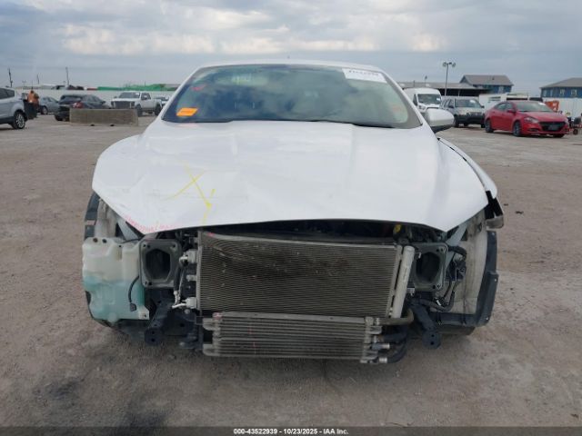 Ford Fusion Se Image 6