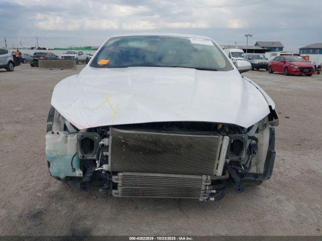 Ford Fusion Se Image 6