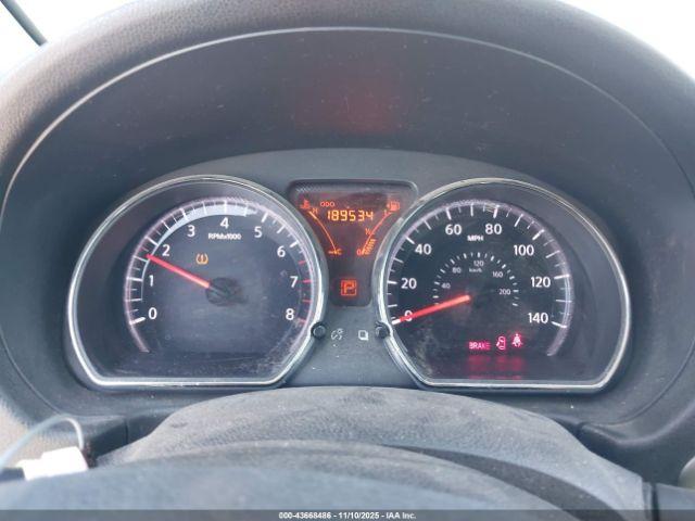 Nissan Versa Sv Image 13