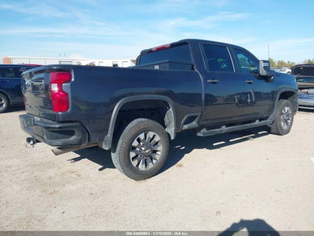 Chevrolet Silverado 2500 4wd  Standard Bed Custom Image 9