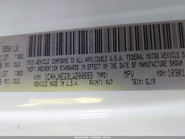 Jeep Wrangler Sahara Altitude 4x4 Image 10