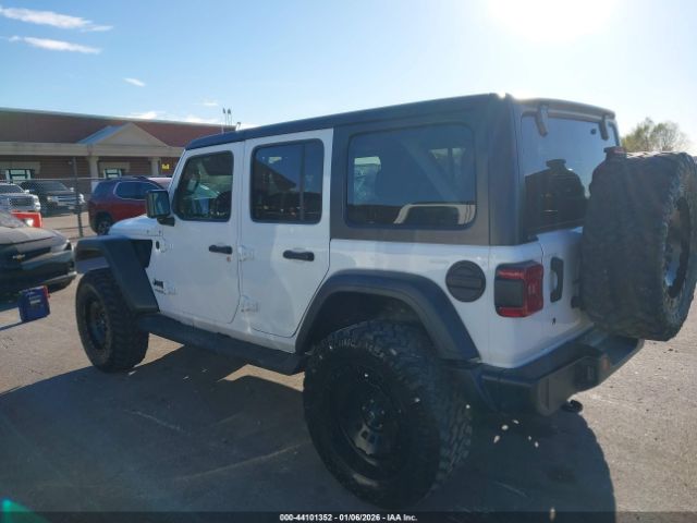 Jeep Wrangler Sahara Altitude 4x4 Image 12