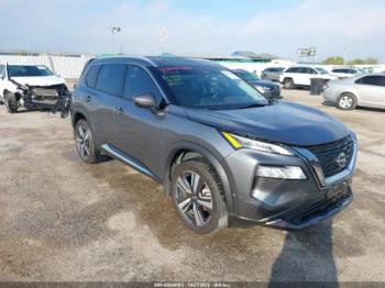  Salvage Nissan Rogue