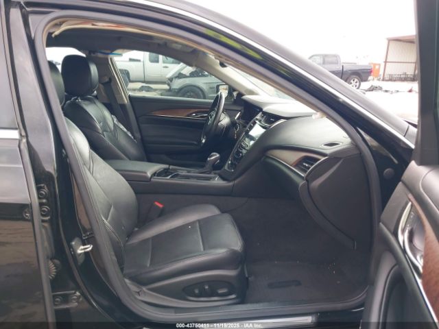 Cadillac CTS Luxury Collection Image 14