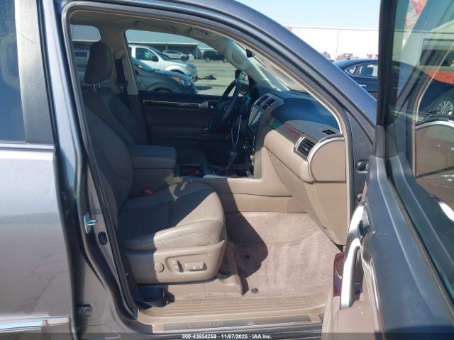 Lexus Gx Premium Image 4