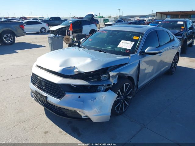 Honda Accord Touring Image 3