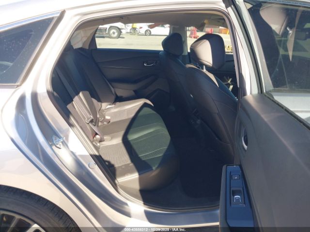 Honda Accord Touring Image 9